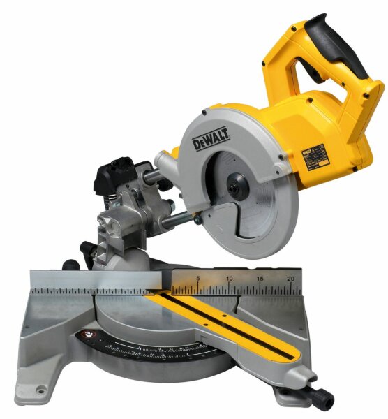 DEWALT Paneelsaege 216 mm, 1800 Watt